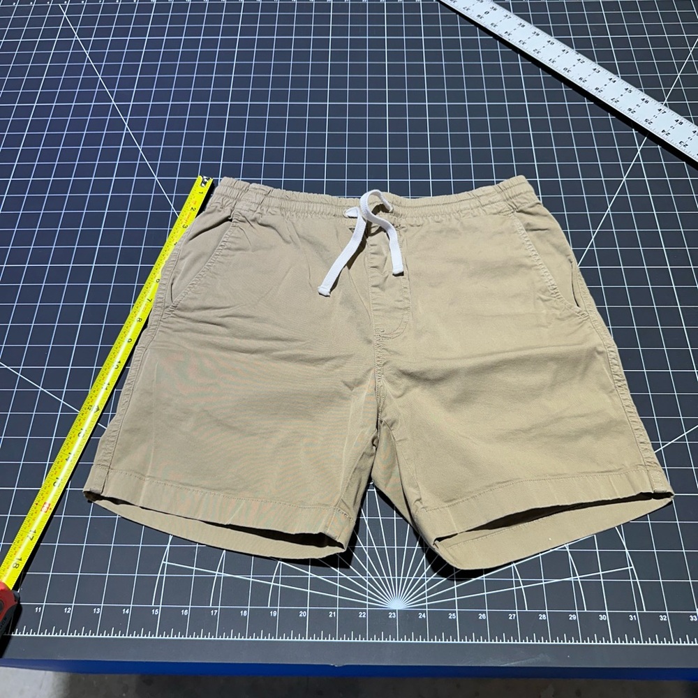 J. Crew Men's Beige Everyday Drawstring Shorts
